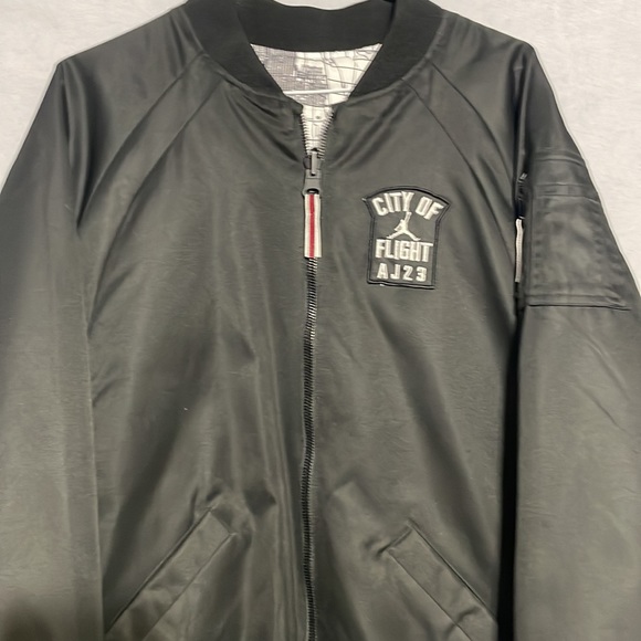 Jordan City of Flight Heavy Bomber Jacket - Picture 2 of 9